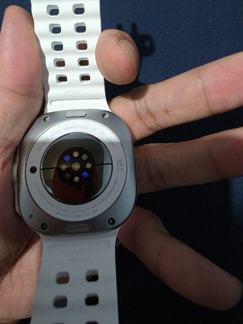 Galaxy watch ultra (Category: Wearables & Smart Watches) located in Quezon City. Submitted by vincent908287 (Listing ID 1468962742, Image 3). Description: samsung galaxy watch ultra still have warrtany till January 2027 unit and charger only .