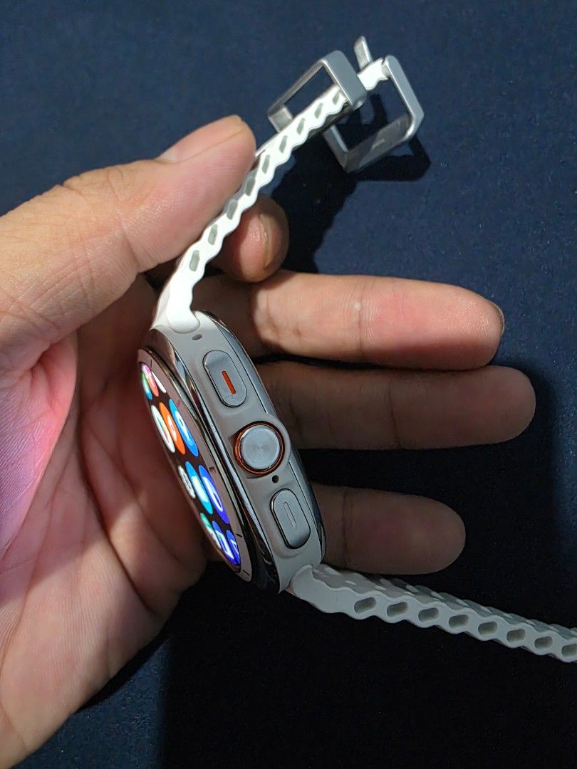 Galaxy watch ultra (Category: Wearables & Smart Watches) located in Quezon City. Submitted by vincent908287 (Listing ID 1468962742, Image 1). Description: samsung galaxy watch ultra still have warrtany till January 2027 unit and charger only .