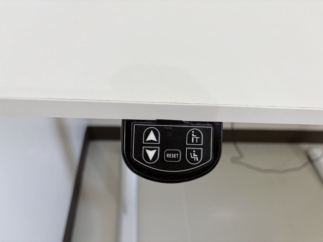 Gaming Electric Height Adjustable Single Motor Desk (140*60) (Category: Office Furniture & Fixtures) located in Taguig. Submitted by wildcloud_d77321 (Listing ID 1447752368, Image 2). Description: ASSEMBLED Key Benefits • ENHANCED USER COMFORT. Height-adjustable tables minimize operator fatigue and discomfort by allowing users the freedom to sit or stand throughout the day. • INCREASED PRODUCTIVITY WHILE PREVENTING INJURIES. • CREATE FLEXIBLE WOR