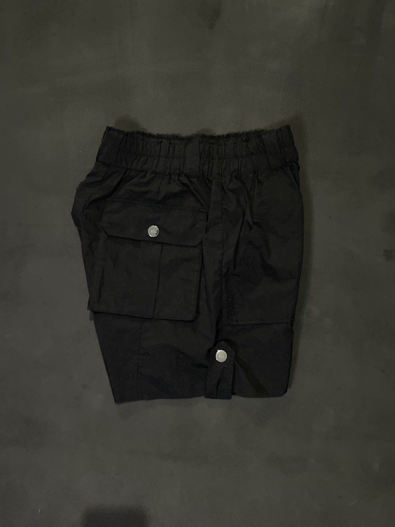 Ganni Short (Category: Luxury Apparel) located in Bocaue. Submitted by mosthighcollective (Listing ID 1469120805, Image 3). Description: Ganni Short Size: 28-32 waist Dimes: 28-32 waist 15.5 length Open leg: 12 Excellent condition No issue 1200 only Dm me to purchase 📥.