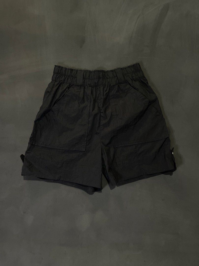 Ganni Short (Category: Luxury Apparel) located in Bocaue. Submitted by mosthighcollective (Listing ID 1469120805, Image 2). Description: Ganni Short Size: 28-32 waist Dimes: 28-32 waist 15.5 length Open leg: 12 Excellent condition No issue 1200 only Dm me to purchase 📥.