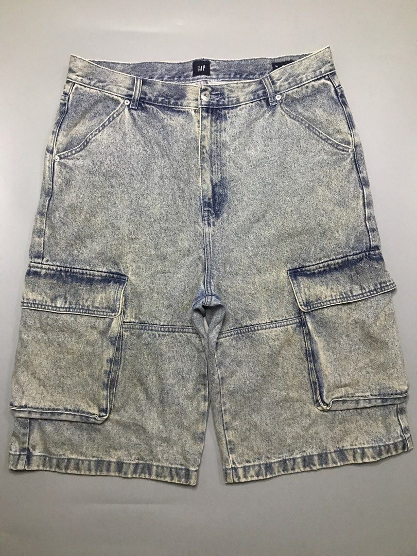 Gap Acid Wash Denim Cargo Shorts (Category: Shorts) located in Calbayog City. Submitted by luxtreetwear (Listing ID 1469098044, Image 1). Description: Gap Acid Wash Denim Cargo Shorts Excellent Condition 36-38 Waist 28 Length Colorate: 9.8/10 Need wash.