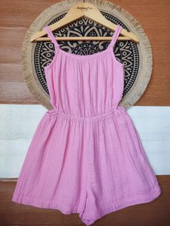 (Category: ) located in . Submitted by keizassyvincloset (Listing ID 1469030182, Image 1). Description: .