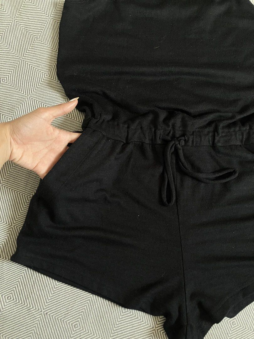 GAP Short Jumpsuit (Category: Jumpsuits) located in Manila. Submitted by pc.thrift (Listing ID 1468982352, Image 2). Description: GAP .