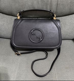 (Category: ) located in . Submitted by chic.bags (Listing ID 1469026938, Image 1). Description: .