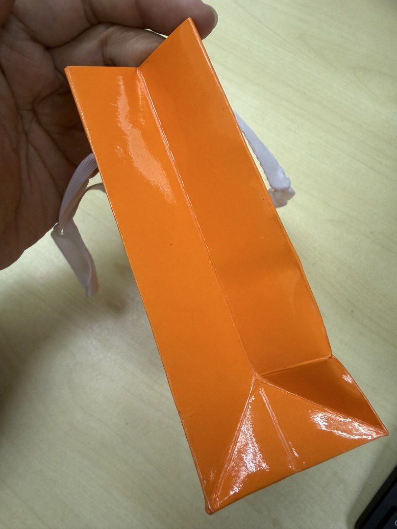 Gift bag glossy small 5.25inx5inx2in 10pcs per bundle (Category: Occasions & Party Supplies) located in Pasig City. Submitted by etcyshop (Listing ID 1468955315, Image 3). Description: -Gift bag glossy small 5.25inx5inx2in 10pcs bundle -10pcs per bundle -Discount for 3 or more bundles (8 bundles on stock).
