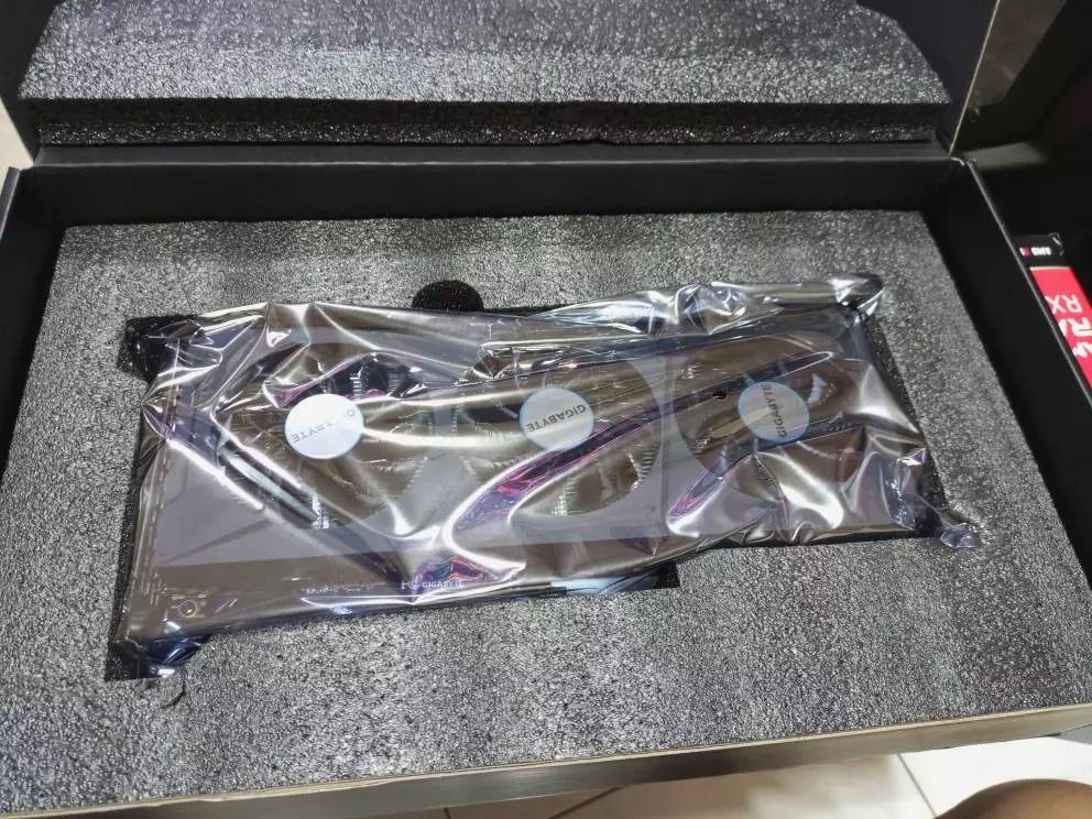 Gigabyte Radeon RX 6600 Eagle 8G Graphics Card (Category: Computer Parts) located in Akbar. Submitted by jowelltejada (Listing ID 1468961018, Image 2). Description: almost brandnew with certi warranty - Model: Gigabyte Radeon RX 6600 Eagle 8G - Memory: 8GB VRAM - Interface: PCIe 4.0 - Performance: Ideal for smooth 1080p gaming - Inclusion: Original retail box included - Condition: Ready for any custom PC build.