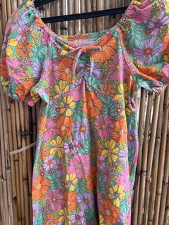 (Category: ) located in . Submitted by bestthriftxx (Listing ID 1468986284, Image 1). Description: .