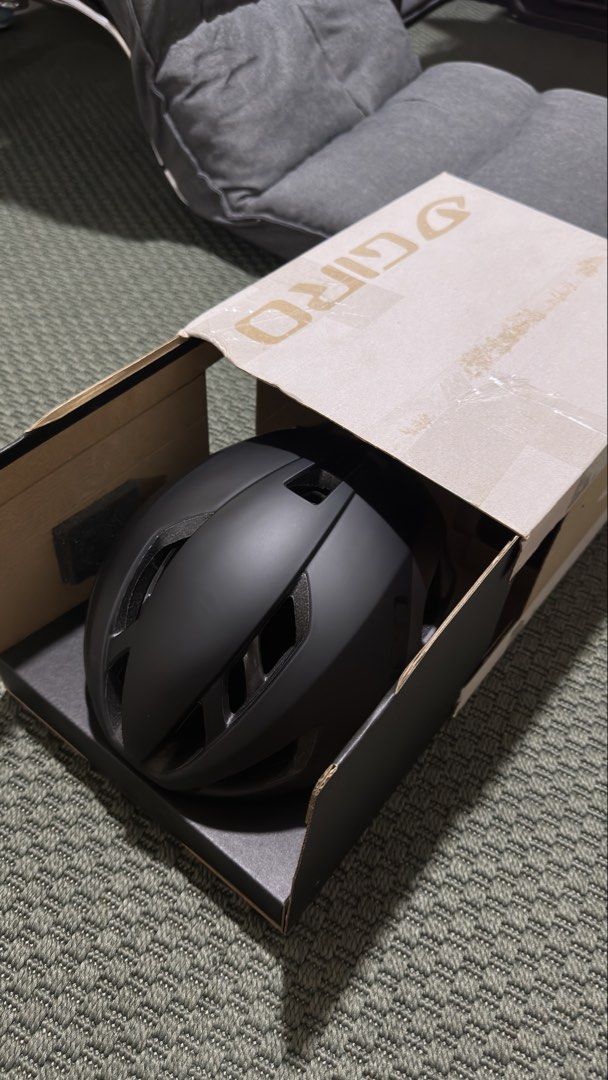 Giro Eclipse Spherical MIPS Size S (Category: Bicycles) located in Cainta. Submitted by soyyy69 (Listing ID 1469057881, Image 1). Description: - Brand: Giro Eclipse Spherical Road Bike Helmet - Color: Matte Black - Size: Small (fits head circumference 51-55 cm) - Weight: 250 grams - Condition: Brand new, unused, and properly stored in its box - Inclusions: Original box and tags included - Key Features: High-end aerodynamic design with advanced MI