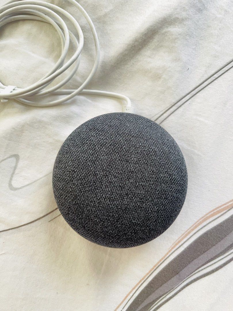 GOOGLE NEST MINI (1st Gen) (Category: Soundbars, Speakers & Amplifiers) located in Batangas. Submitted by heartycel (Listing ID 1468963591, Image 1). Description: Model : Google nest mini ( 1st Generation) Model : G1009-US Color : Charcoal Released : 2019 Voice assistant : Google assistant No box with original power adapter .