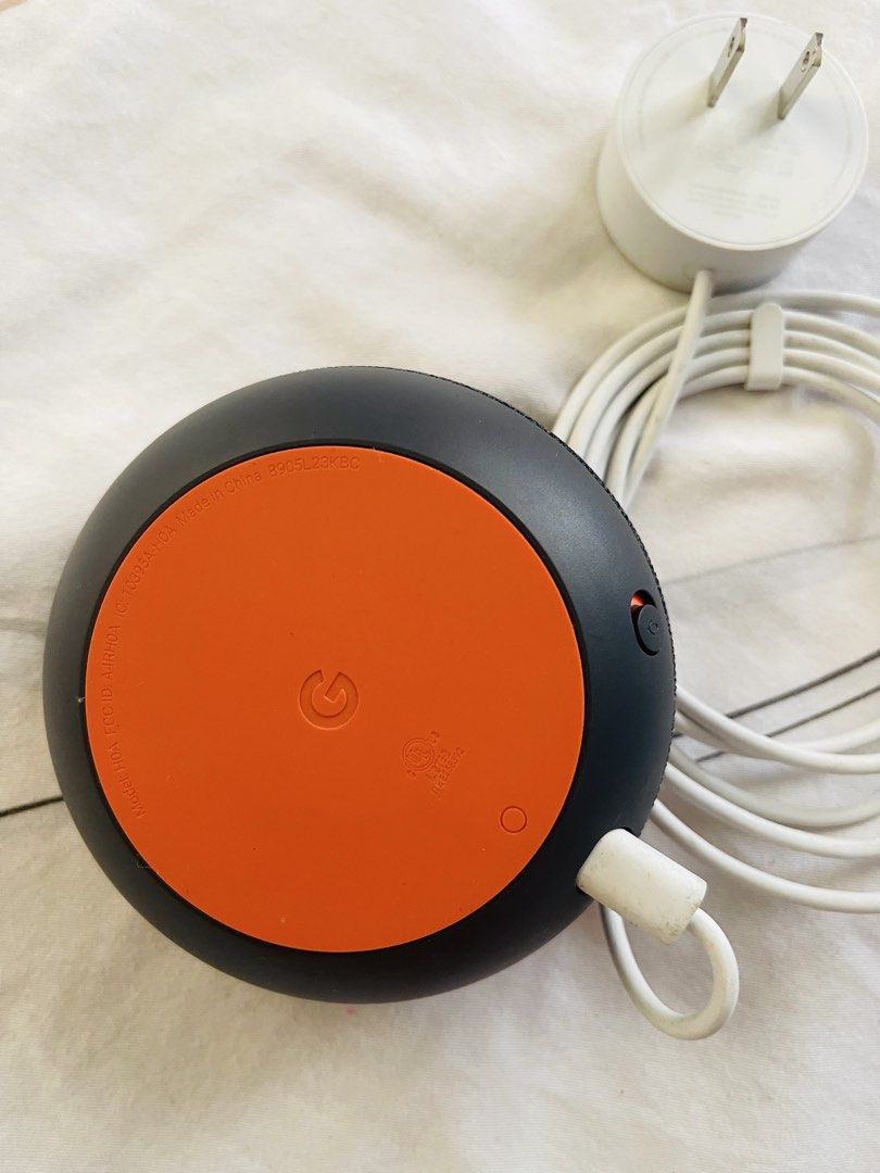 GOOGLE NEST MINI (1st Gen) (Category: Soundbars, Speakers & Amplifiers) located in Batangas. Submitted by heartycel (Listing ID 1468963591, Image 2). Description: Model : Google nest mini ( 1st Generation) Model : G1009-US Color : Charcoal Released : 2019 Voice assistant : Google assistant No box with original power adapter .