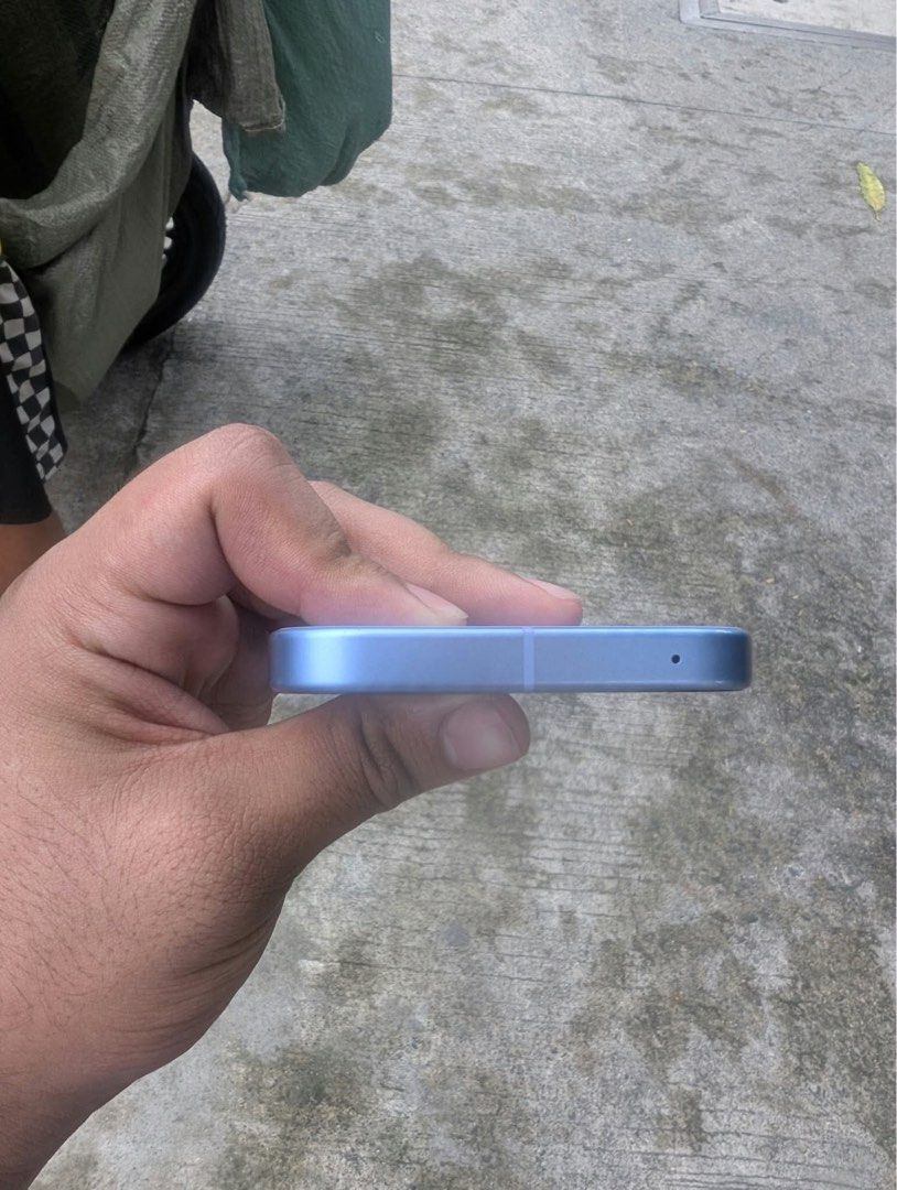 Google Pixel 10a (Category: Google Pixel) located in Paranaque City. Submitted by joecutiefinds (Listing ID 1468453172, Image 3). Description: .