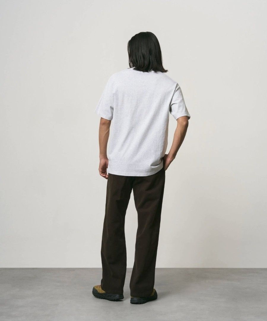 Gramicci One Point Pocket Shirt (Category: Tshirts & Polo Shirts ) located in Iloilo. Submitted by mnky.bsns03 (Listing ID 1468951211, Image 3). Description: 9.5/10 Color rate No issues 29 Length 23 Width.