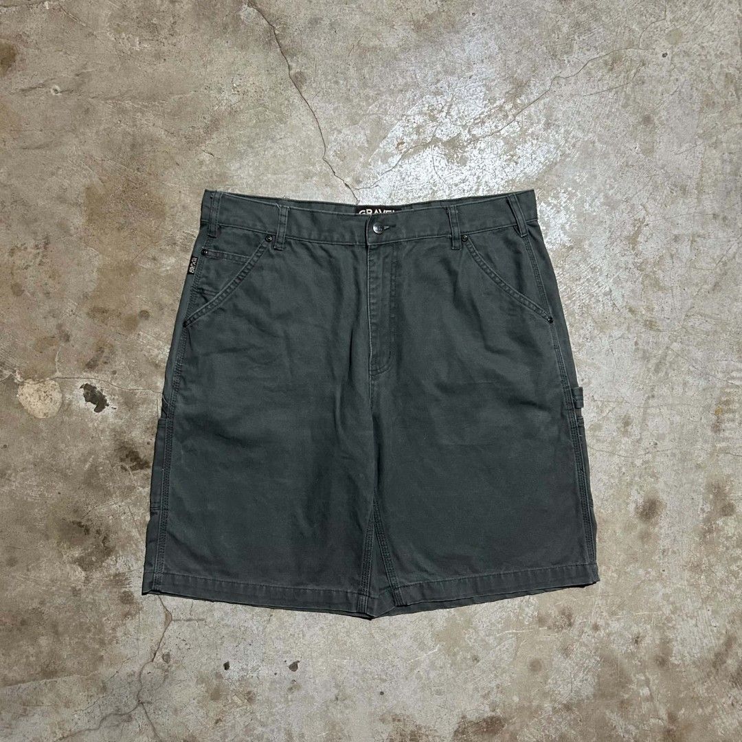 Gravel Gear Moss Green Carpenter Shorts (Category: Shorts) located in Manila. Submitted by arvinnn_ (Listing ID 1469061663, Image 2). Description: Gravel Gear Moss Green Carpenter Size 36 on tag Waist 36 Length 22 Hem 13 Excellent Condi No Issue 550+sf Antipolo Rizal.