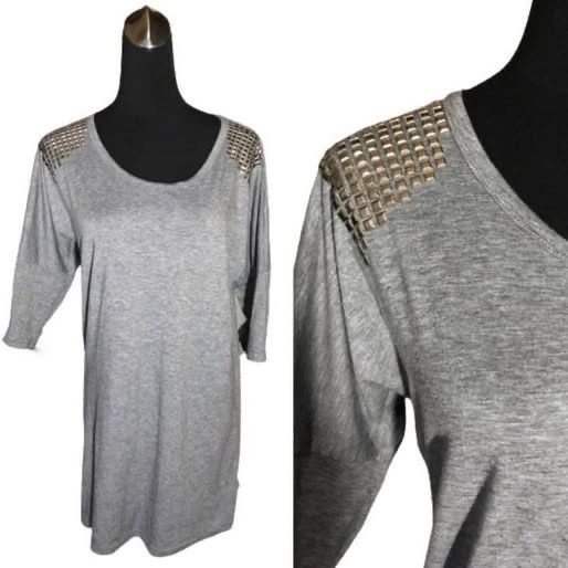 SALE! GRAY JERSEY STUDS TOP (Category: Longsleeves) located in Marikina City. Submitted by minimalistmanila (Listing ID 1469011634, Image 2). Description: Gray jersey studded shirt with 3/4 sleeves. Fits M/L. Bought in Singapore. Worn once. Order now! .