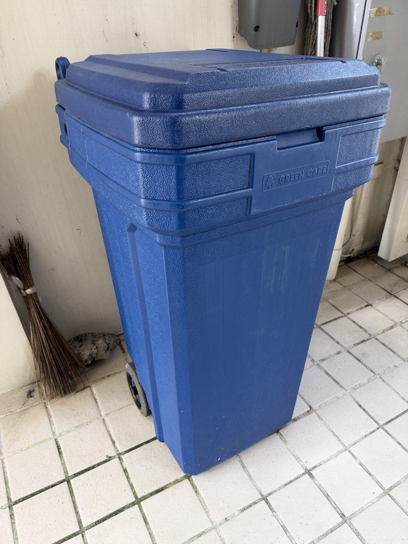 GREEN CARE Roller King 250L Trash Bin with Wheels (Category: Homemade Bakes) located in Pasig City. Submitted by lhj0981olx (Listing ID 1468949797, Image 1). Description: Selling GREEN CARE Roller King 250L Garbage Bin. * Large 250L capacity * Durable plastic body * With lid and wheels * Blue color * Used, with normal signs of wear * Actual photos posted Price: ₱1,200 only! Message me if interested..