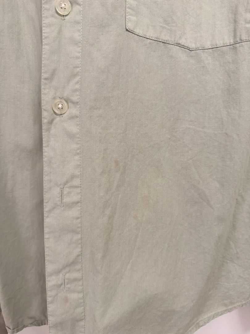 Green Longsleeves (Category: Longsleeves) located in Mandaluyong City. Submitted by ceeceedeclutterera (Listing ID 1468930347, Image 3). Description: cotton on longsleeves • used thrice RFS: • stuck in my closet lang, not being used.