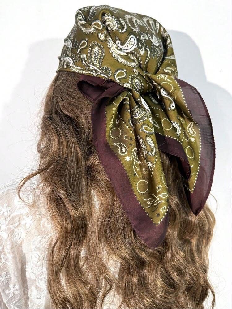 Green silk scarf (Category: Scarves) located in Manila. Submitted by lineagecouture (Listing ID 1469083938, Image 2). Description: 27.55x27.55 inches approximate No cod no cop no meet up Tondo Disclaimer: Color and prints may have difference with actual due to camera and lighting and patterns used Payment first bago book lalamove .