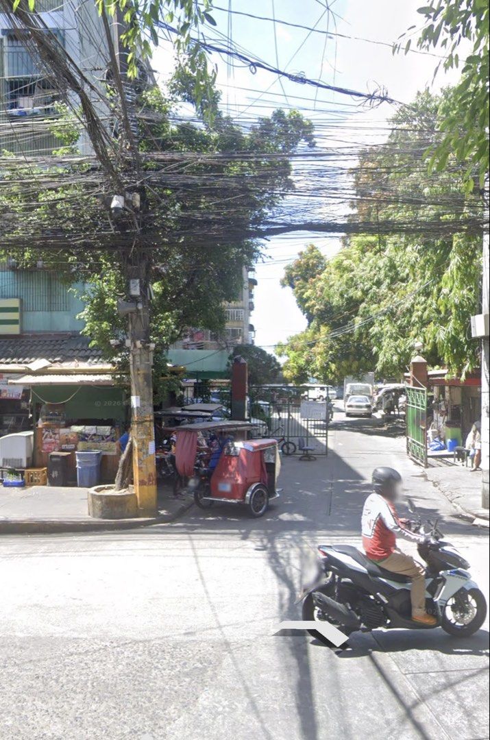 GSIS METROHOMES (Category: Apartments & Condos) located in Manila. Submitted by 21_bigboss_21 (Listing ID 1468988311, Image 1). Description: FOR SALE: GSIS Metrohomes – 2nd Floor (Ready for Occupancy) 40SQM ✨ Property Features: • 2 mezzanine bedrooms • 1 toilet and bath • Kitchen area • Tiled flooring • Updated property tax • Clean title (Owner-seller) 📍 Prime Location: • Located at the City Center • Near LRT Line 2 Pureza Station • Walking dist