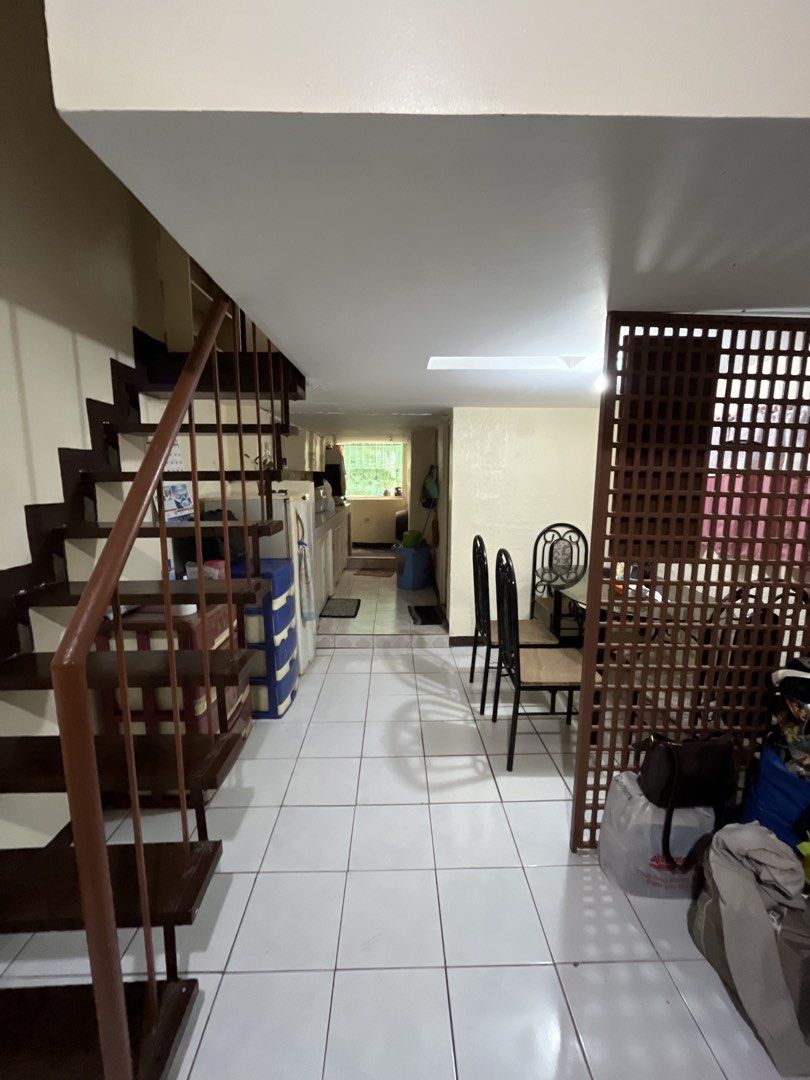 GSIS METROHOMES (Category: Apartments & Condos) located in Manila. Submitted by 21_bigboss_21 (Listing ID 1468988311, Image 3). Description: FOR SALE: GSIS Metrohomes – 2nd Floor (Ready for Occupancy) 40SQM ✨ Property Features: • 2 mezzanine bedrooms • 1 toilet and bath • Kitchen area • Tiled flooring • Updated property tax • Clean title (Owner-seller) 📍 Prime Location: • Located at the City Center • Near LRT Line 2 Pureza Station • Walking dist