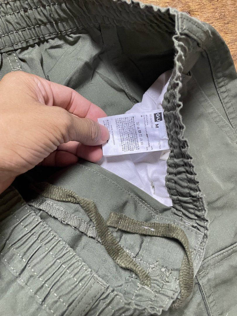 Gu ballon pants (Category: Jeans) located in Molave. Submitted by ikong_thrift07 (Listing ID 1469043138, Image 2). Description: 32-34.