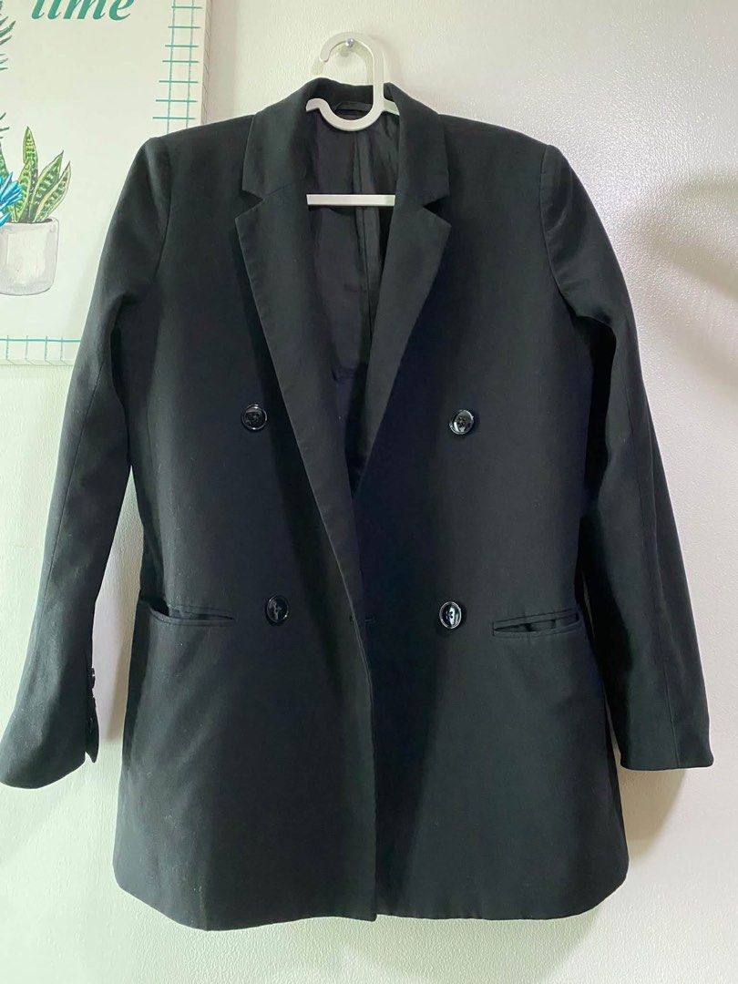 GU Black Double-Breasted Blazer Size S (Category: Coats, Jackets and Outerwear) located in Caloocan City. Submitted by favestop (Listing ID 1469049834, Image 1). Description: - Brand: GU - Style: Double-breasted blazer with notched lapels and front button closure - Color: Solid Black - Size: S (tag attached) - Like new, worn once for an event.