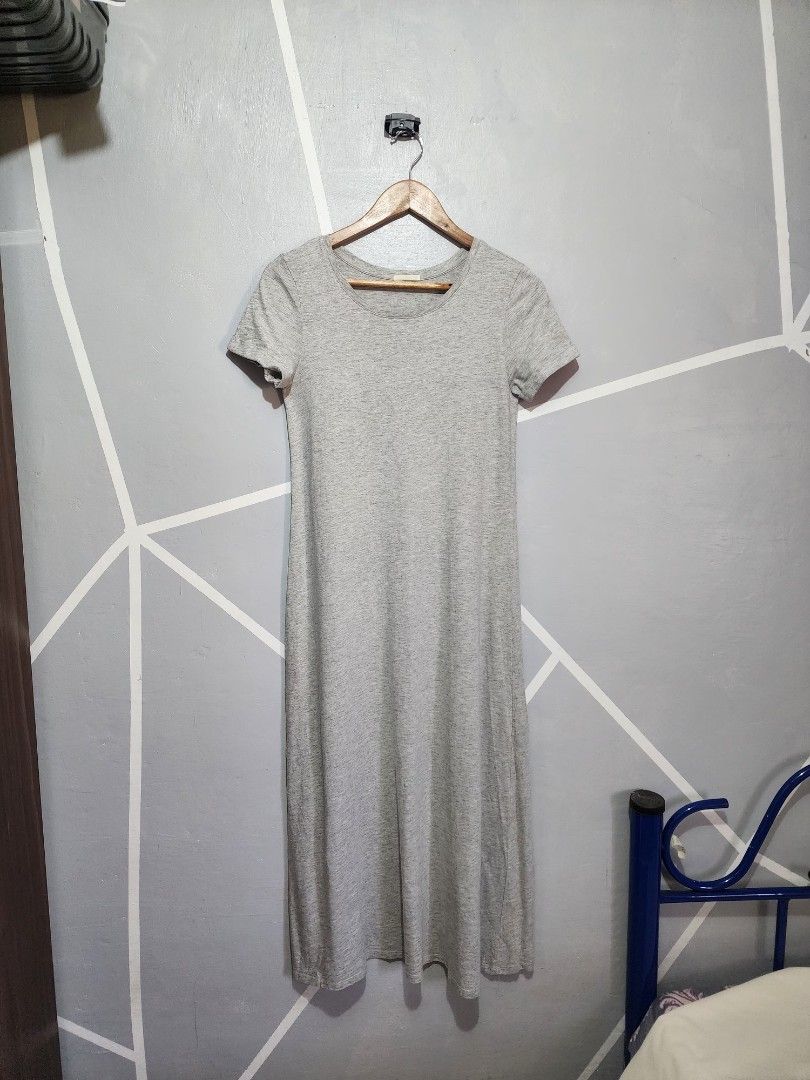 GU MAXI DRESS (Category: Dresses) located in General Trias. Submitted by ksclothingbyjuy (Listing ID 1469074556, Image 1). Description: Small on tag Like New No Issue Maxi Dress.