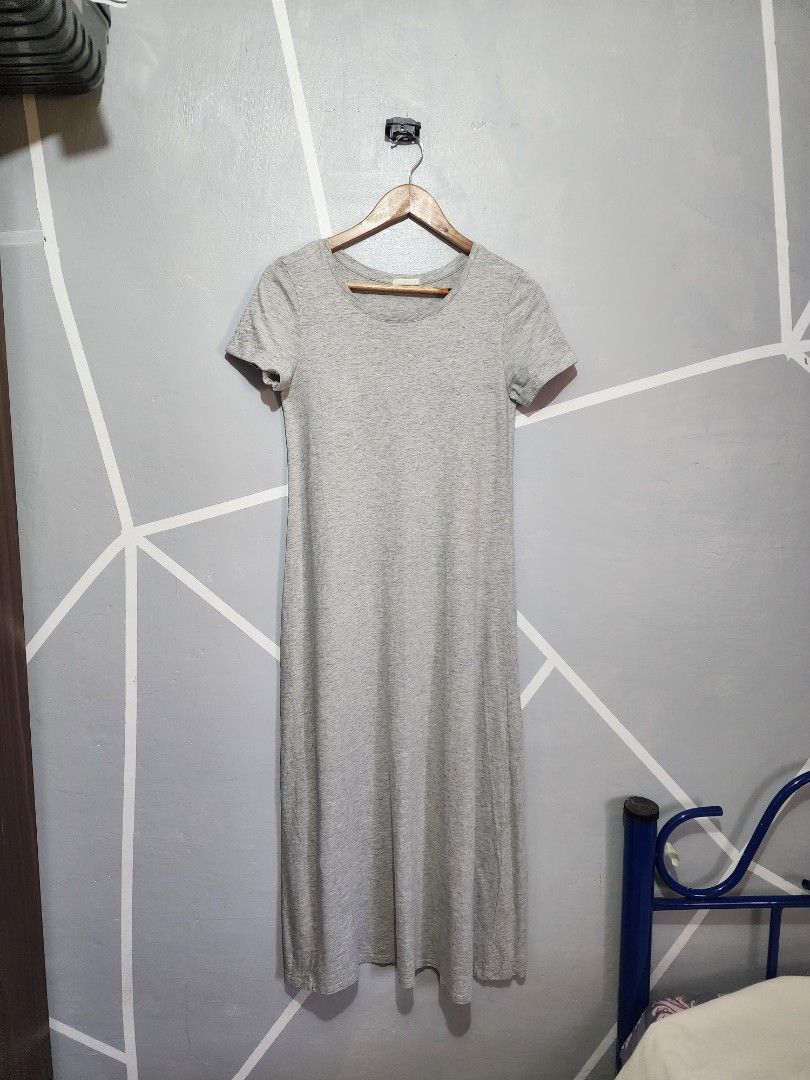 GU MAXI DRESS (Category: Dresses) located in General Trias. Submitted by ksclothingbyjuy (Listing ID 1469074556, Image 2). Description: Small on tag Like New No Issue Maxi Dress.