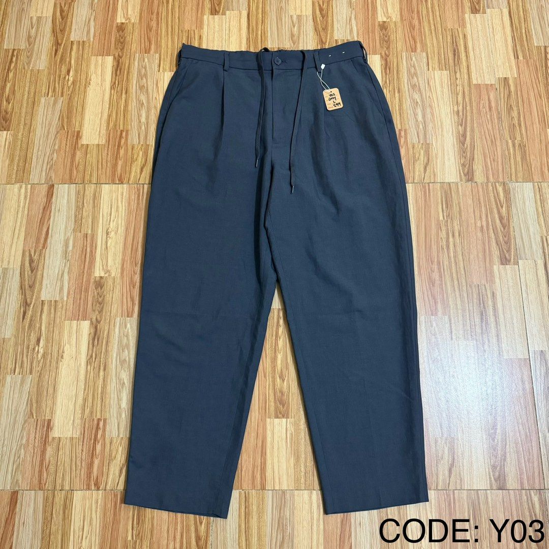 GU MEN’S PLEATED ANKLE TROUSER (Category: Trousers) located in Manila. Submitted by thrifthing_121102 (Listing ID 1468974382, Image 1). Description: GU MEN’S PLEATED ANKLE TROUSER •SIZE: Large •WAIST: 32-34” •LENGTH: 37.5” •HEM: 7.5” •COLOR: Gray •CODE: Y03 •EXCELLENT CONDITION •NO ISSUES ₱599 + SF ✅All items are in excellent to new condition. ✅Color may vary due to lighting. 📦J&T Express or Lalamove Shipping. 💸Gcash Payment. 📍Moonwalk, Parana