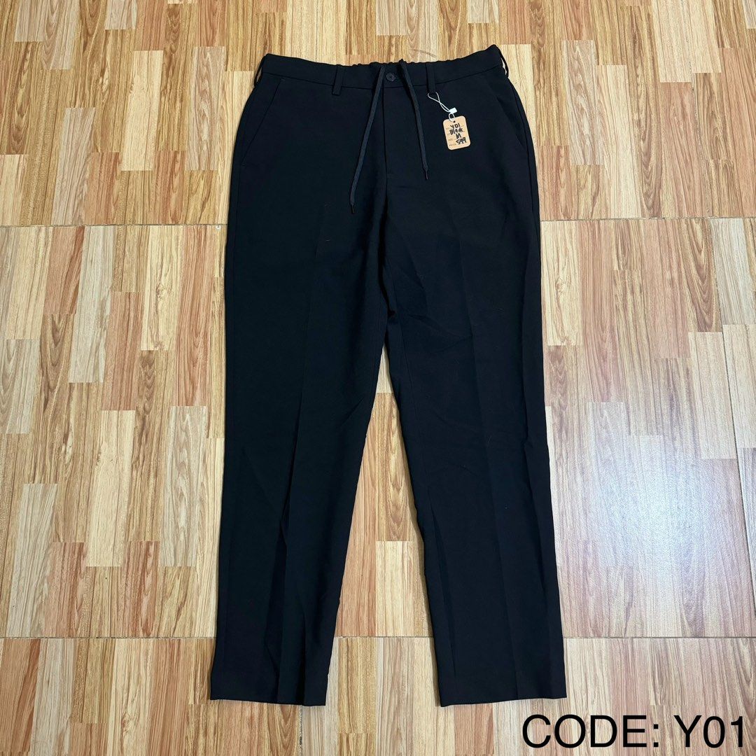 GU MEN’S ULTRALIGHT EASY PANTS (Category: Trousers) located in Manila. Submitted by thrifthing_121102 (Listing ID 1468973840, Image 1). Description: GU MEN’S ULTRALIGHT EASY PANTS •SIZE: Medium •WAIST: 30-32” •LENGTH: 38” •HEM: 7” •COLOR: Black •CODE: Y01 •EXCELLENT CONDITION •NO ISSUES ₱599 + SF ✅All items are in excellent to new condition. ✅Color may vary due to lighting. 📦J&T Express or Lalamove Shipping. 💸Gcash Payment. 📍Moonwalk, Paranaqu