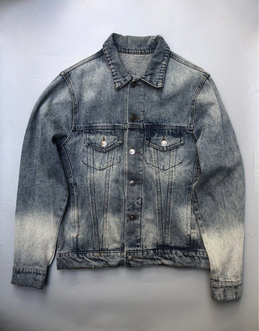 Gucci Japanese Embroidered Denim Jacket (Category: Luxury Apparel) located in Manila. Submitted by thriftedluxgarments (Listing ID 1468962456, Image 1). Description: - Brand: Gucci - Item: Denim Jacket - Wash/Color: Blue wash with unique gradient sleeves - Back Details: Large Japanese-style couple embroidery and beaded Gucci lettering - Hardware: Branded silver-tone metal buttons (front and cuffs) - Pockets: Twin chest flap pockets with classic c