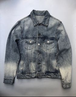 (Category: ) located in . Submitted by thriftedluxgarments (Listing ID 1468962456, Image 1). Description: .