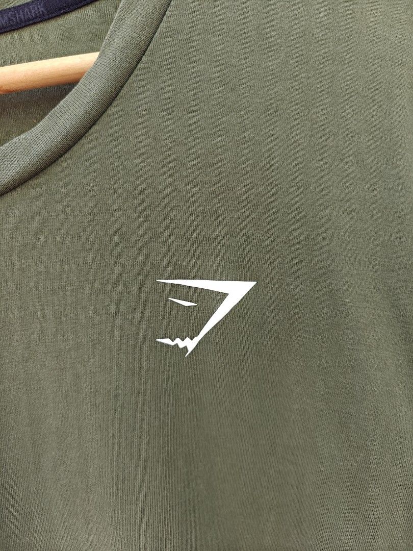 Gymshark (Category: Tshirts & Polo Shirts ) located in Alaminos. Submitted by epargne (Listing ID 1468960106, Image 3). Description: ◾Size : XL ◾Dimes : Length" 29, Width"24.5 ◾LIKENEW CONDITION! Mas maganda colorway sa personal, hirap kunan sa camera ◾WASHED W/ FABCON AND READY TO WEAR 🛒Price : + Shipping fee.