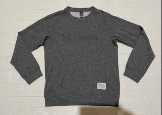 (Category: ) located in . Submitted by clear_out_closet (Listing ID 1469095741, Image 1). Description: .
