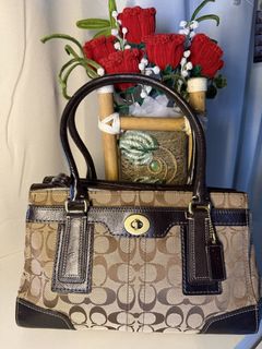 (Category: ) located in . Submitted by chic_coach (Listing ID 1468977666, Image 1). Description: .