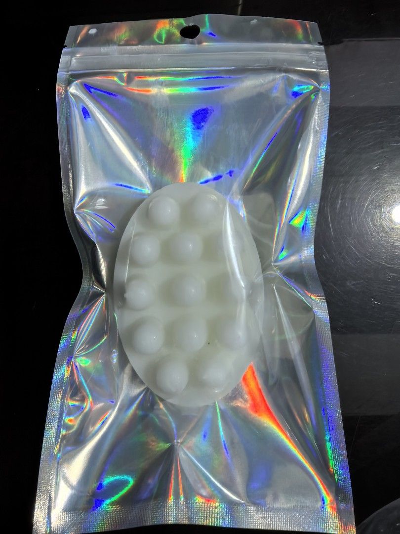 Handmade Breastmilk Shea Butter Soap (Category: Bath) located in Pasig City. Submitted by marielm.05 (Listing ID 1469148062, Image 3). Description: - Freshly made, organic handmade soaps made of Shea Butter with pure Breastmilk. - Available inoval massage bars with raised scrubbing bump and classic square plain bars. - Individually sealed in zip lock plastic bags for freshness. Benefits of breastmilk soap: ✨Hydrate your delicate skin ✨Calm skin i
