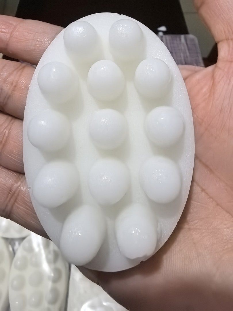 Handmade Breastmilk Shea Butter Soap (Category: Bath) located in Pasig City. Submitted by marielm.05 (Listing ID 1469148062, Image 1). Description: - Freshly made, organic handmade soaps made of Shea Butter with pure Breastmilk. - Available inoval massage bars with raised scrubbing bump and classic square plain bars. - Individually sealed in zip lock plastic bags for freshness. Benefits of breastmilk soap: ✨Hydrate your delicate skin ✨Calm skin i