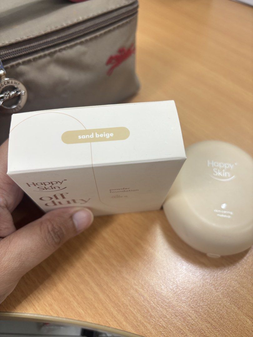 Happy Skin Foundation (Category: Makeup) located in Cabanatuan. Submitted by ligen_dl (Listing ID 1468932922, Image 3). Description: Rfs: not my shade.