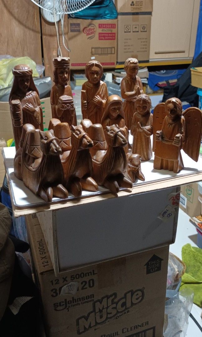 Hard wood nativity set (Category: Religious Items) located in Manila. Submitted by gentledog.819ff9 (Listing ID 1468963996, Image 3). Description: wooden nativity set. baguio..