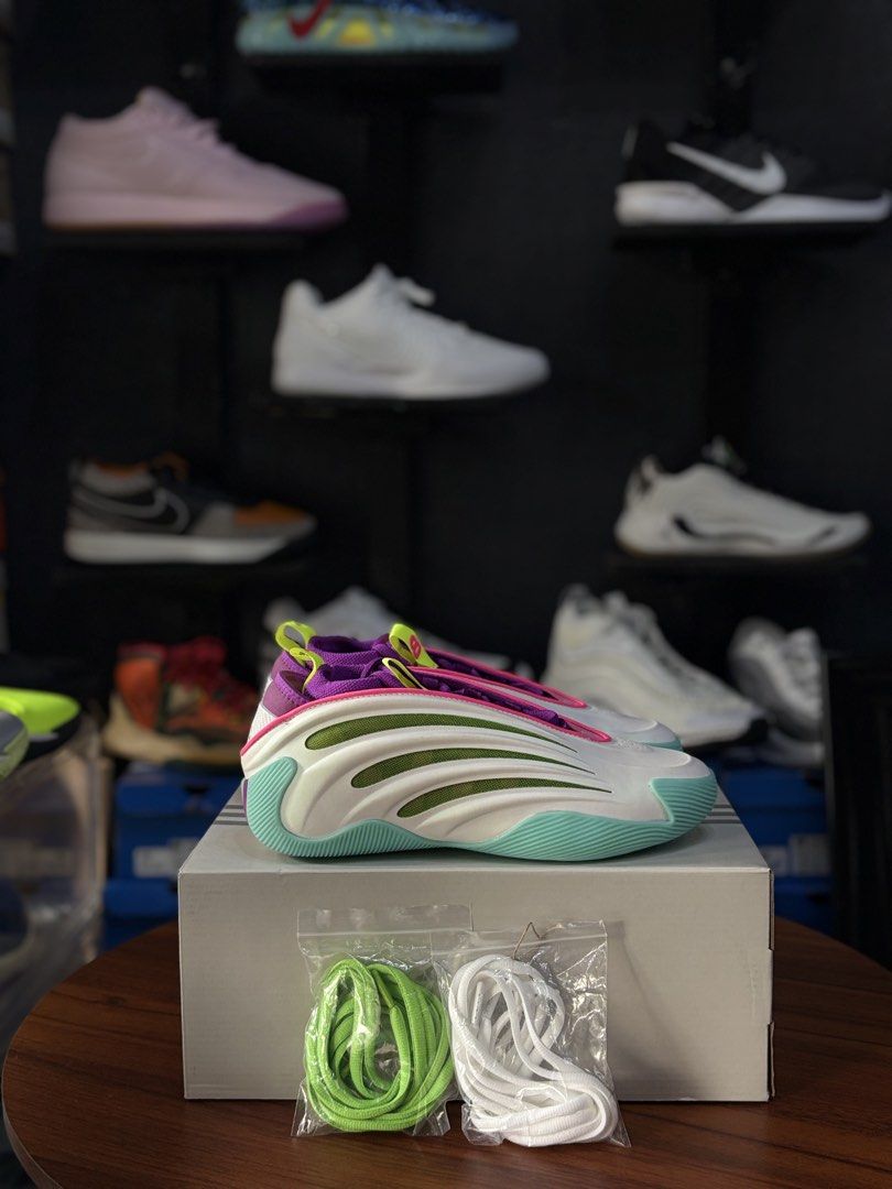 Harden v9 Jdub (Category: Sneakers) located in Cavite. Submitted by jairo13 (Listing ID 1468987415, Image 1). Description: Harden v9 Jdub 7.5&12.5us | Brandnew ₱3,995.00 Ig&Fb: ShoesoleCavite 📍Silang,Cavite 🚚Jrs / Lbc / Lalamove 💵Gcash / Gotyme / Bdo We accept card payment & QR Ph We buy profitable pairs 24/7. Dm for appraisal Store Open Hours: 12Pm - 7PM Gmaps/Waze: ShoesoleCavite.