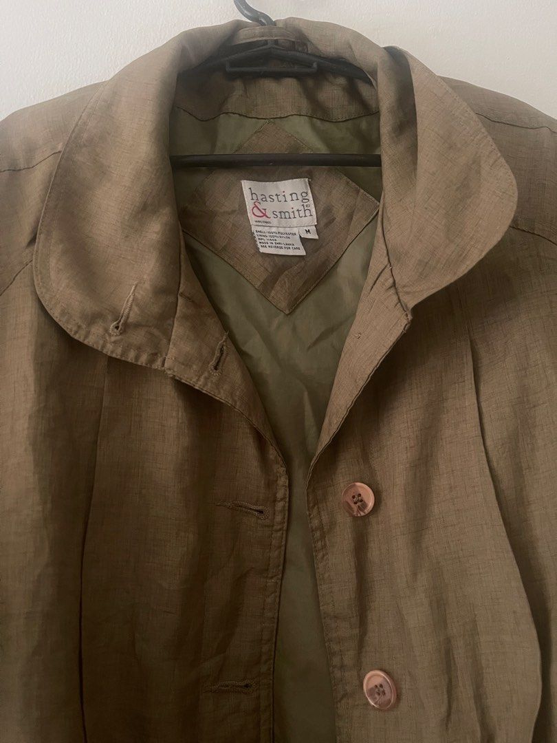 Hasting and Smith Green brown coat (Category: Coats, Jackets and Outerwear) located in Manila. Submitted by _seaaiaa (Listing ID 1468982326, Image 2). Description: ˚₊‧꒰ა Note໒꒱ ‧₊˚ •Selling to declutter wardrobe •Color may differ due to lighting .