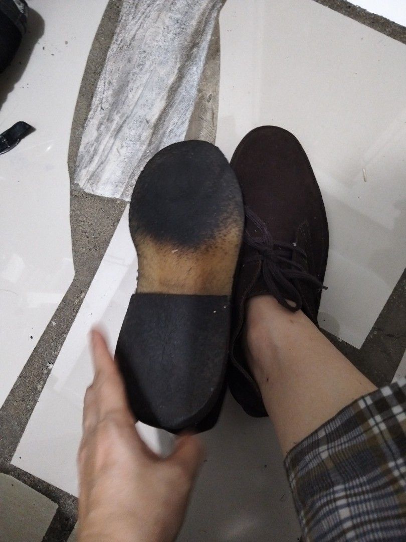 Hawkins Leather Shoes (Category: Casual Shoes) located in El Salvador. Submitted by francheskaukayukay (Listing ID 1468975956, Image 3). Description: Leather Choco brown.