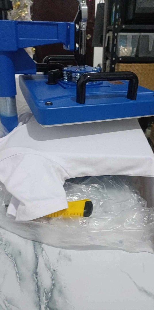 Heat press 6in1 (Category: Printers, Scanners & Copiers) located in Cavite. Submitted by eunha.fnds (Listing ID 1469067125, Image 2). Description: sapphire 6in1 na test lang ang tshirt print para sa sample lahat brandnew rfs di natuluy business location cavite.