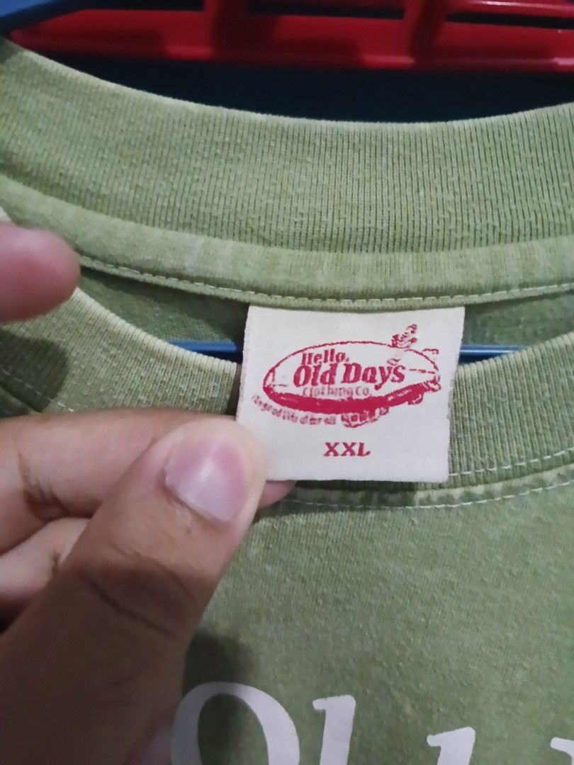 Hello Old Days Graphic Tee (Category: Tshirts & Polo Shirts ) located in General Santos City (Dadiangas). Submitted by sejay47 (Listing ID 1468930349, Image 2). Description: - Brand: Old Days clothing co - Style: Vintage washed green graphic t-shirt - Size: XXL - Front: Michael Jordan seated graphic with ", Old Days Legendary Edition 1998" text - Back: Jordan dunking in an ornate frame with "The Best There Is, The Best There Was, The Best There E