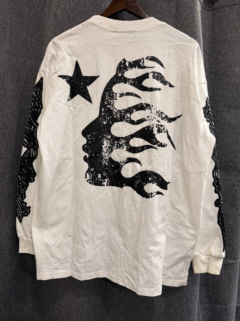 Hellstar (Category: Tshirts & Polo Shirts ) located in Quezon City. Submitted by macleen17 (Listing ID 1469012620, Image 3). Description: Hellstar Size XL Excellent Condition With hangtag White color .