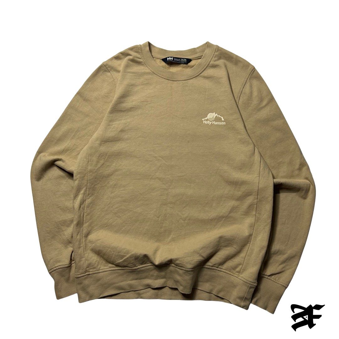 Helly Hansen Crewneck (Category: Tshirts & Polo Shirts ) located in Antipolo. Submitted by wvyfrnds (Listing ID 1469020907, Image 1). Description: Helly Hansen Crewneck Size: M Color: Brown Dimensions (Inches): Length: 25 Width: 20.5 Color Rate: 9/10 Issues - NONE 395 PLUS SF.