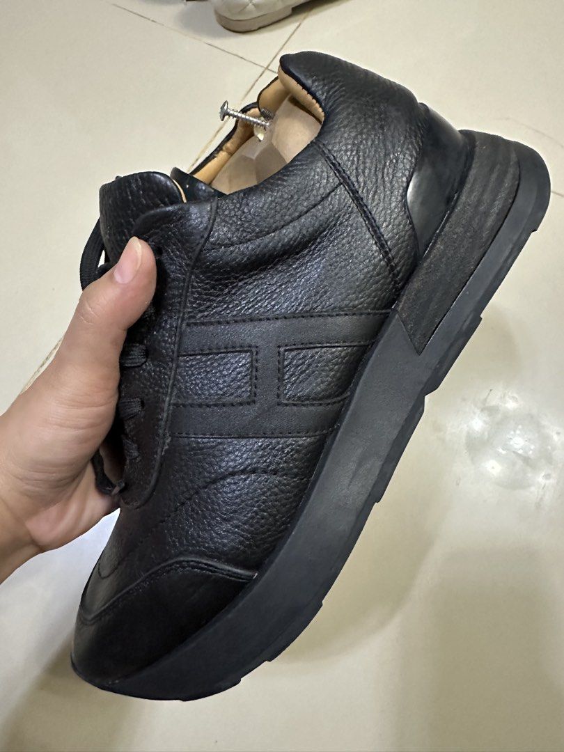 Hermes Leather Sneakers (Category: Announcements) located in Butuan. Submitted by wear.next (Listing ID 1468976562, Image 3). Description: Size 39 No inclusions .