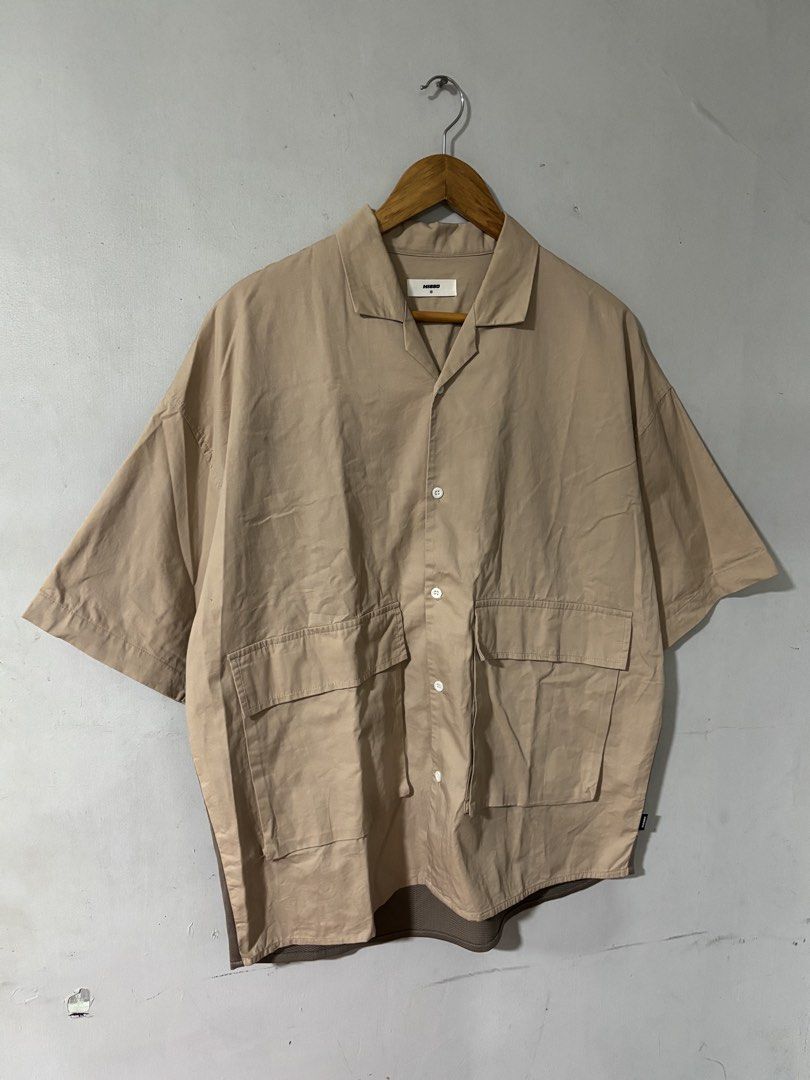 HISSO CREAM BUTTON DOWN POLO (Category: Tshirts & Polo Shirts ) located in Pasay City. Submitted by turthrift (Listing ID 1469047104, Image 2). Description: W24 L29 .