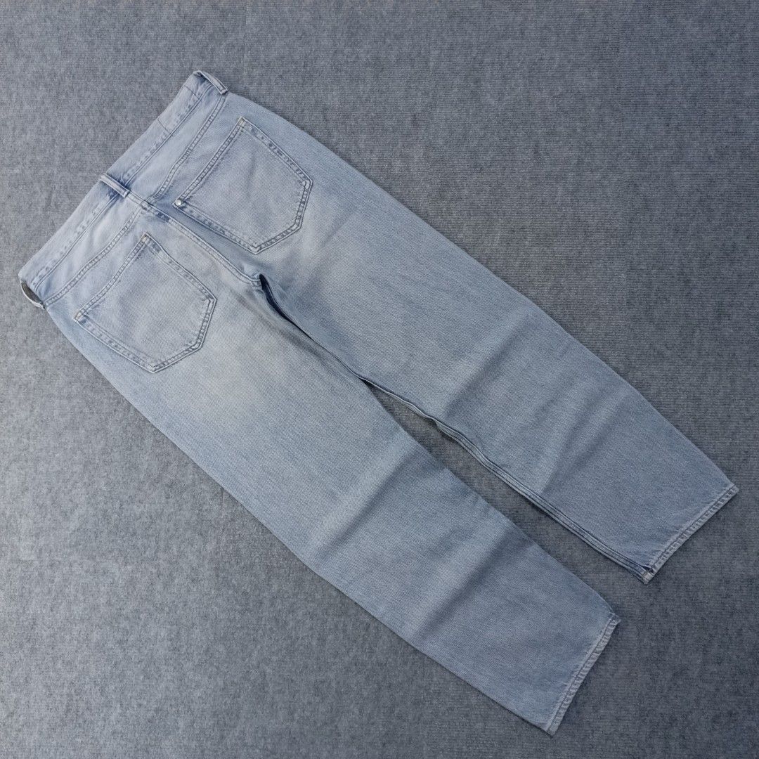 H&M - RELAXED DENIM PANTS💥 (Category: Jeans) located in Davao. Submitted by airdrop28 (Listing ID 1469113046, Image 1). Description: NEW ARRIVAL‼️ ‎ ‎📍H&M - RELAXED DENIM PANTS💥 ‎ ‎•Excellent condition ‎•Color rate: 9.5/10 ‎•Waist: 32 in ‎•Length: 40 in ‎•Size on tag: 33x30 ‎•No issue ‎•Shipping: J&T or Maxim ‎•Colour may vary due to lighting ‎ ‎•689 ‎ ‎📍Location: BUHANGIN DAVAO CITY ‎.