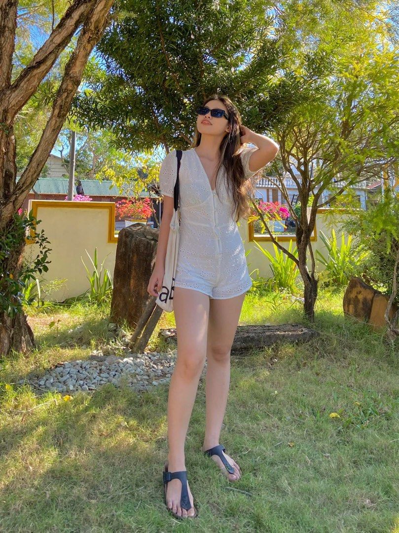 H&M Eyelet Puff Romper (Category: Rompers) located in Bocaue. Submitted by gwydeclutters (Listing ID 1469048050, Image 2). Description: ✿ Divided by H&M ✿ fits M frame ʀᴇᴍᴀʀᴋs: good as new condition, no flaws! actual when worn posted. For interested buyers, kindly send me a message for 𝗮𝗰𝘁𝘂𝗮𝗹 𝗽𝗵𝗼𝘁𝗼𝘀 to avoid photo grabbing & phishing. 𝗳𝗲𝘄 𝗿𝗲𝗺𝗶𝗻𝗱𝗲𝗿𝘀: 𐙚 payment first basis 𐙚 no cancellation of order(s) 𐙚 no return/refund 